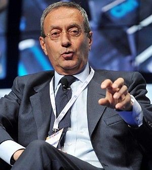 Cos&igrave; Catrical&agrave; e Patroni Griffi  guadagnano pi&ugrave; dei ministri