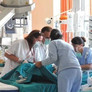 Per i medici i turni da 24 ore sono realtà: "Ma col nuovo orario più riposi"