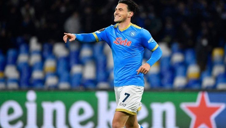 Napoli-Leicester 3-2: Elmas e Ounas danzano sotto la pioggia, l'avventura in Europa League prosegue