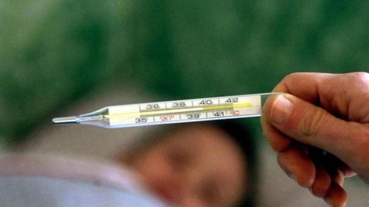 Salute, influenza al picco: quasi 900 mila contagiati in una settimana. L’Iss: “Ora inizia il calo”
