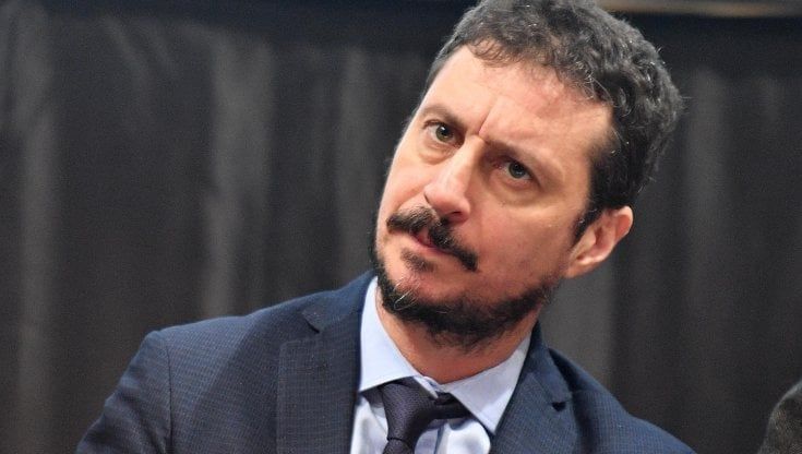 Luca Bizzarri: "Nella vita sono l’opposto di come appaio sullo schermo: sono musone, timido"
