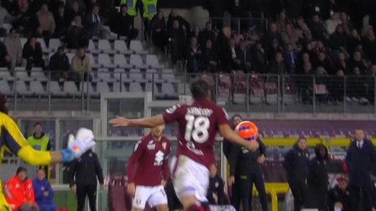 Torino salvato da arbitro e Var: 1-0, ma alla Cremonese manca un rigore