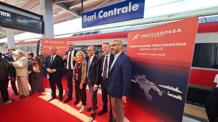 Treni, debutta il Frecciarossa Napoli-Bari-Lecce. Ripresi i collegamenti con Roma: "Sud meno solo"