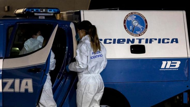 Garbatella, ossa umane trovate sotto il pavimento di un bar: “Nessun cold case, hanno cento anni”