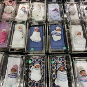Un nome originale per il beb&egrave;? Lo consiglia l'Istat