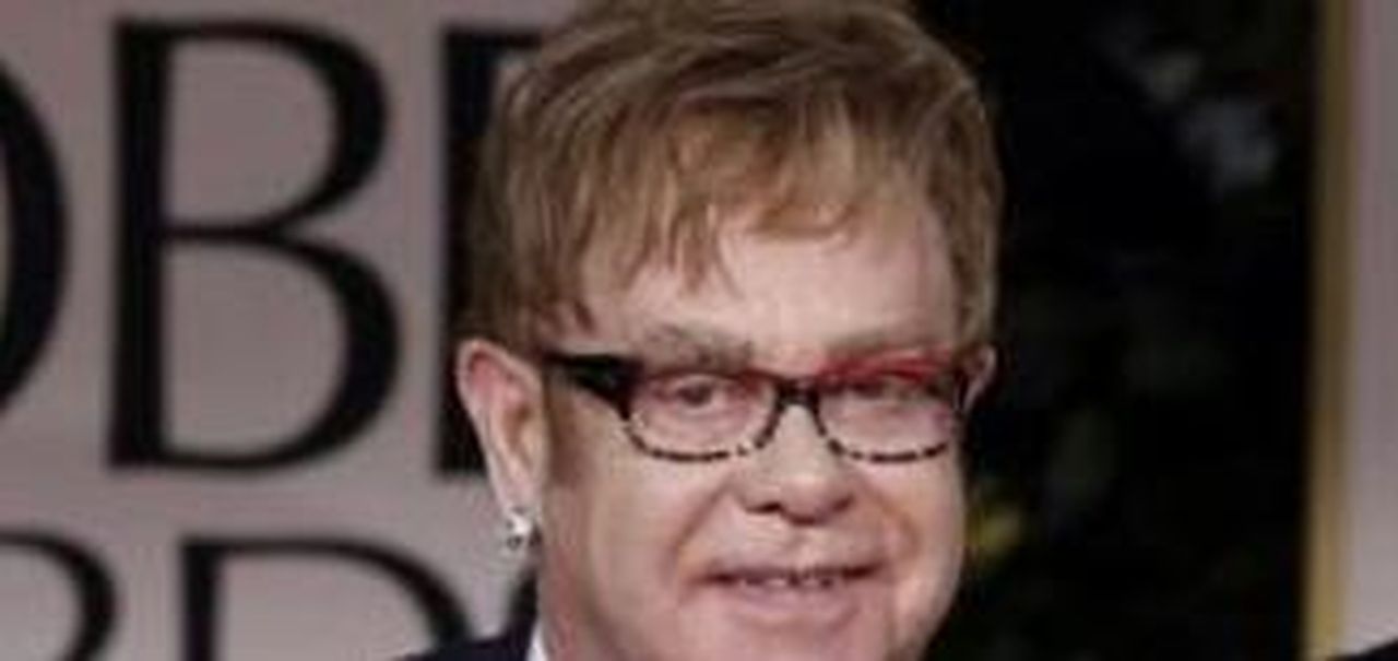 elton john ho rischiato di morire br a causa del consumo di alcol e droga br la stampa