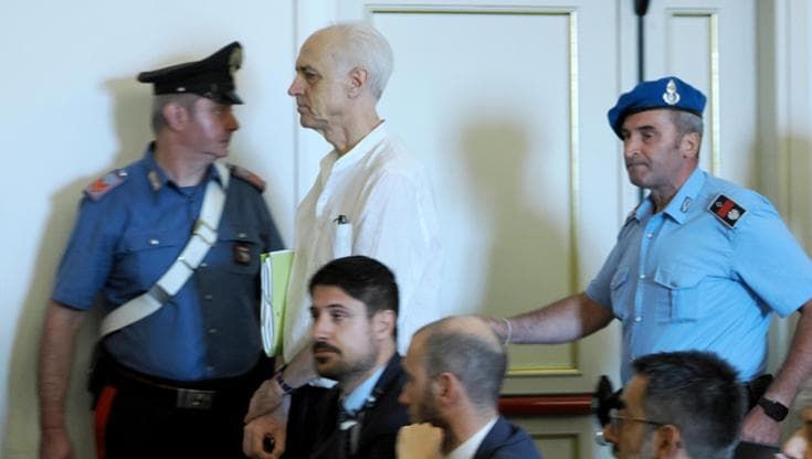 Omicidio Stefani, la versione di Gualandi in sette ore di interrogatorio: “E’ stato un incidente”