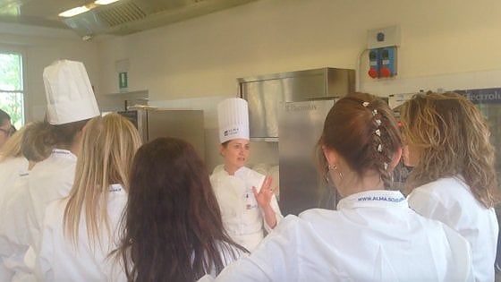 Disturbi alimentari, a lezione dallo chef per superare la paura del cibo