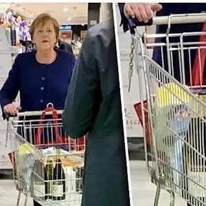 Due bottiglie di vino piemontese nel carrello della spesa di Angela Merkel