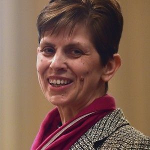 Regno Unito, Libby Lane nominata primo vescovo donna anglicano