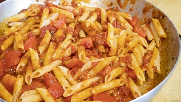Cambiano le abitudini, ma la pasta resta la regina della tavola degli italiani