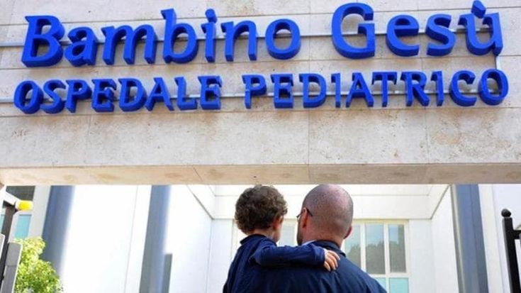 Emergenza caldo, 80 piccoli pazienti accolti al Bambino Gesù: “Numeri in aumento”