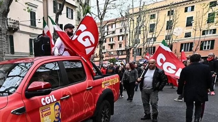 Inventò un’aggressione fascista, condanna a 4 mesi di lavori utili per il sindacalista