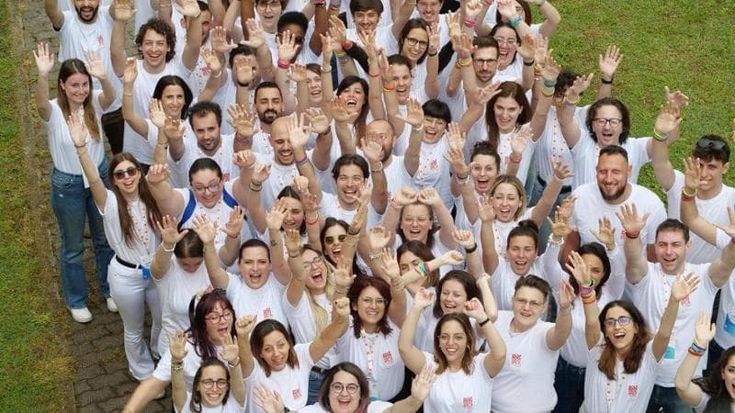 Servizio Civile, un anno per fare la differenza a fianco di persone con sclerosi multipla