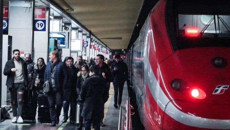 Caro-affitti raddoppiano i pendolari Milano-Torino