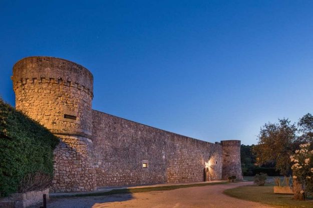 Salento, un castello del Cinquecento in vendita: costa oltre 4 milioni