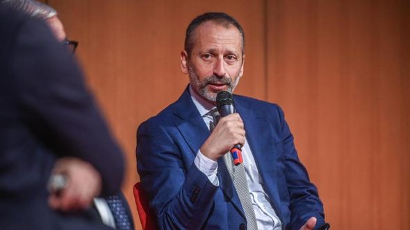 Paroli: “Tre nuove aree per i depositi chimici. Ma non è una grana del porto”