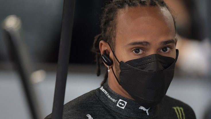 F1, Gp Brasile: punito Hamilton, partirà ultimo nella sprint race