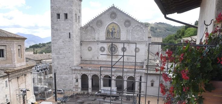 Silvia Colasanti: "A Spoleto un'opera dedicata ai terremotati"