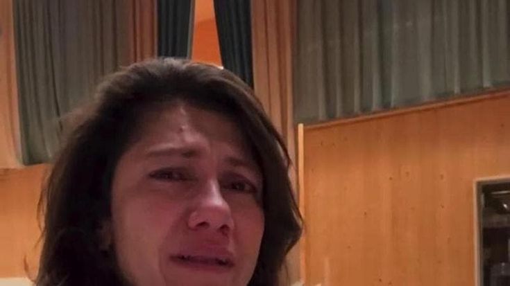 Elisa, appello in lacrime a Meloni: “Adesso portate voi gli aiuti perché stanno morendo”