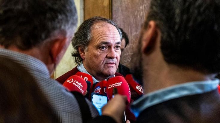 Blitz ultrà a Monti, il presidente della Real Sociedad in ospedale dai feriti: “Basta violenze”