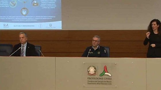 Il presidente dei pediatri italiani boccia il ritorno in classe a Borgosesia: "Avventuroso e imprudente"