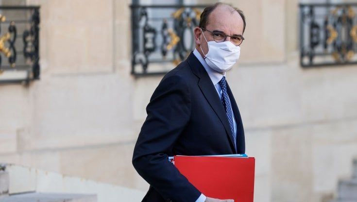 Francia, cittadini e premi Nobel contro la chiusura delle librerie