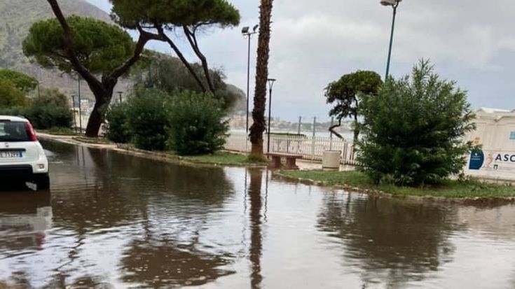 Temporali su Palermo, frane e allagamenti 