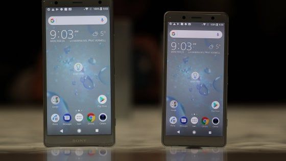 MWC 2018, rivoluzione Sony con Xperia XZ2 e XZ2 Compact: bordi al minimo e niente jack 