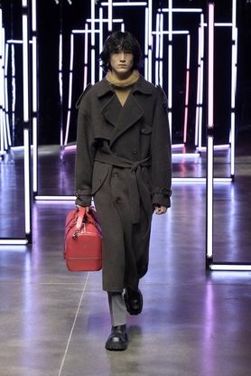 Milano moda uomo: gli accessori più belli per l'autunno/inverno 2021 