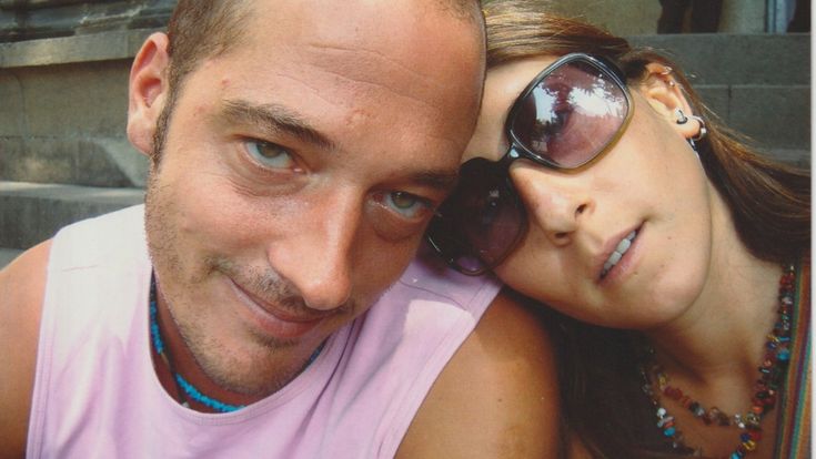 Il marito di Eleonora:  “Lei era la mia luce, ora voglio giustizia per i nostri 4 bimbi”