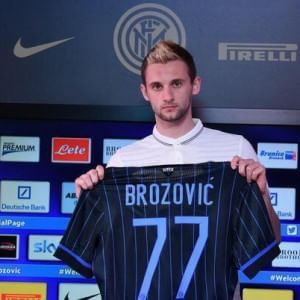 Inter, Brozovic si presenta: "Voglio essere come Lampard". Mancini sogna Yaya Tour&eacute;: "E' fantastico"