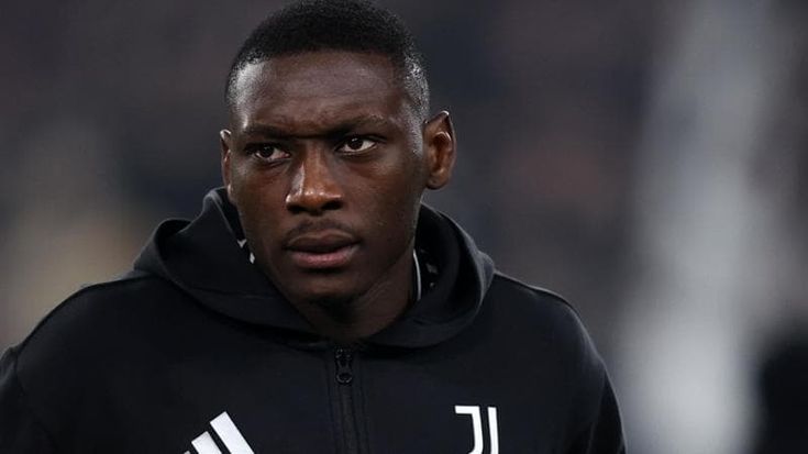 Kolo Muani verso il ritorno alla Juventus. Inter vicina a Solet