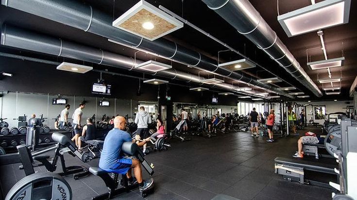 Da fabbrica a palestra sociale, i privati investono in Barriera