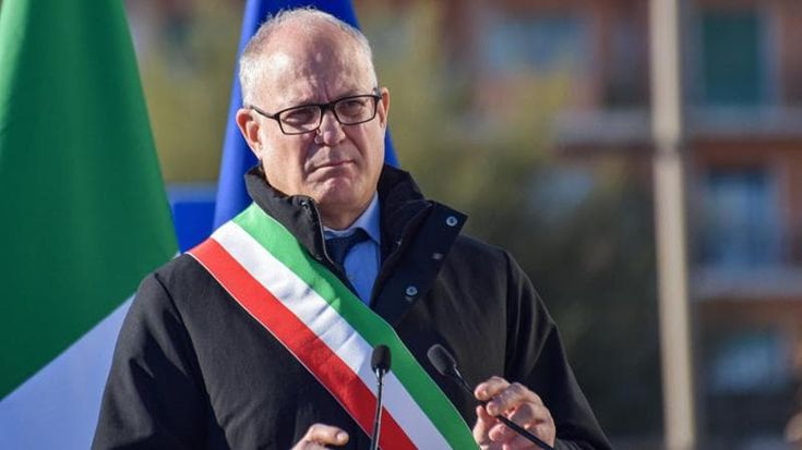 Bilancio, le priorità del Campidoglio per il prossimo triennio: buche, Irpef e assistenza sociale