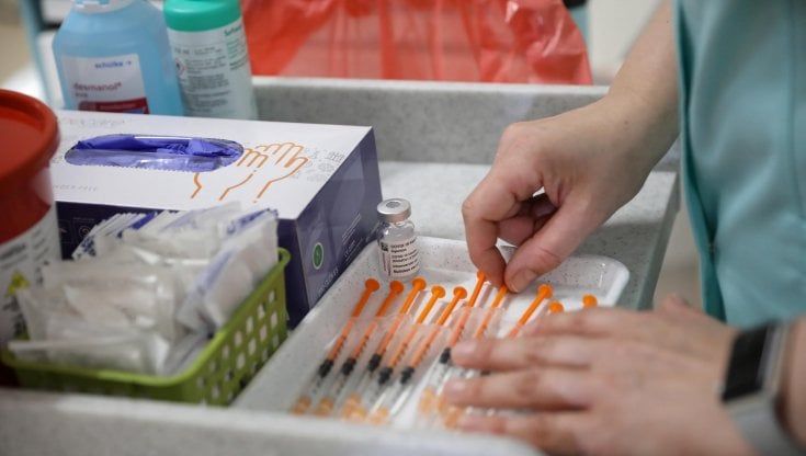 Vaccini Covid: la verità sul caso Astra-Zeneca