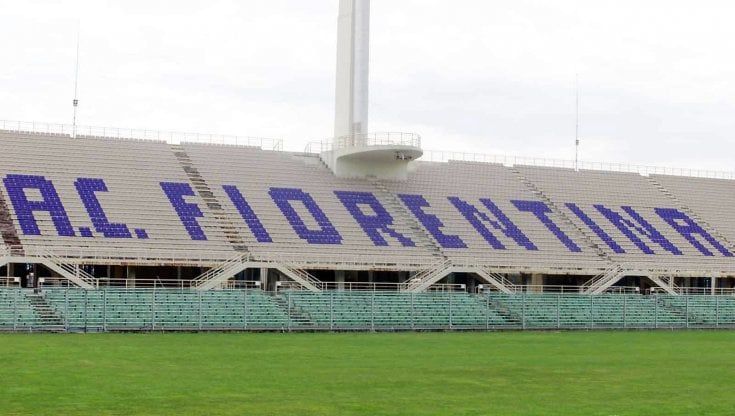 Capienza al 50 per cento negli stadi, esordio ridotto al Franchi