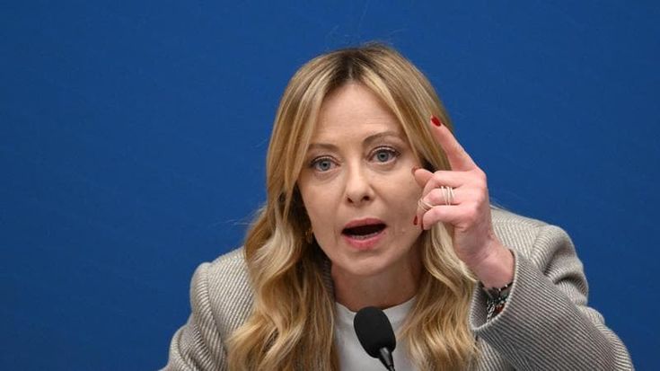 Meloni, nuovo attacco alle toghe sull’imam: “Per la sicurezza si deve andare nella stessa direzione”