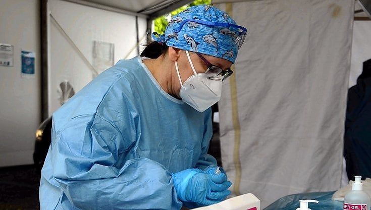 Variante indiana, si alza il livello di sorveglianza in Puglia. "E la variante brasiliana a Foggia è solo la punta dell'iceberg"