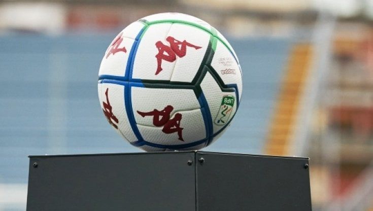 Serie B, sospese le prossime due giornate: si torna in campo il 1° maggio