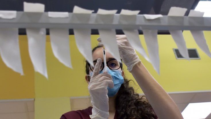 I social avrebbero fermato anche gli antibiotici? Una storia vera