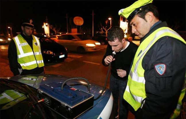 Omicidio stradale, le associazioni soddisfatte: "Forse &egrave; la volta buona". E chiedono l'ergastolo della patente