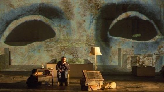 Camilleri e il suo Tiresia in tv, lo spettacolo incanta (anche senza gli ascolti di Montalbano)   