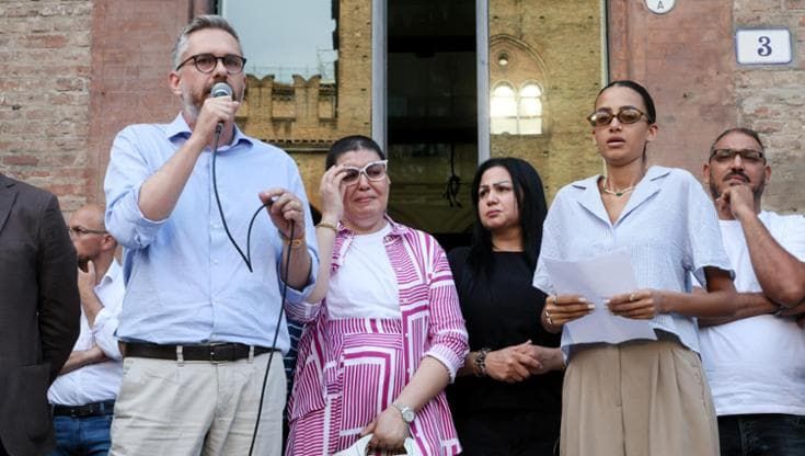 “Lepore ti vogliamo come Fakir”, il sindaco di Bologna denuncia gli hater. Solidarietà da FdI
