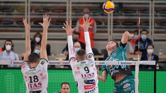 Volley, Superlega: Perugia passa anche a Trento, Civitanova non molla