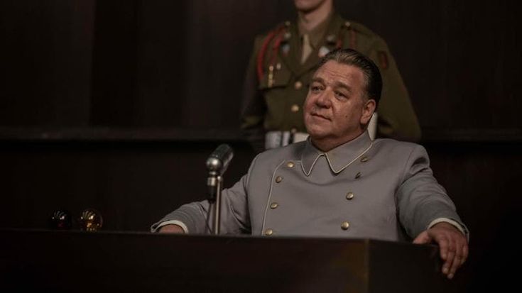 Russell Crowe, il mostro seducente del processo di Norimberga
