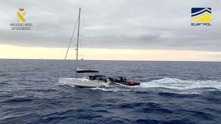 Operazione “Adriatica”, 700 kg di cocaina su un veliero alle Canarie: ecco chi sono i due fratelli riminesi arrestati