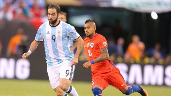 Higuain, continua la maledizione con l'Argentina: il Pipita pronto a dire addio alla Nazionale