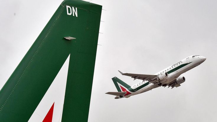 Alitalia, Ferrovie pronte in pista. Da Boeing solo sconti sugli aerei