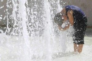 E' allerta caldo a Genova<br />"Rischio per la salute"